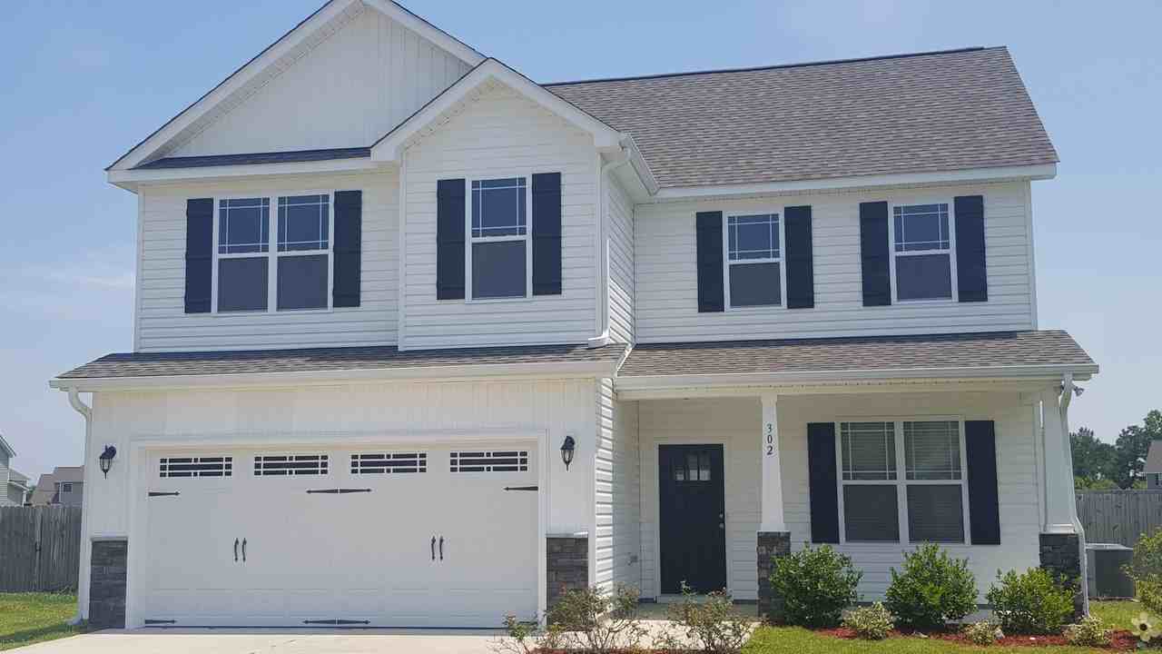 302 Catamaran Rd #1 - Photo 3 of 9