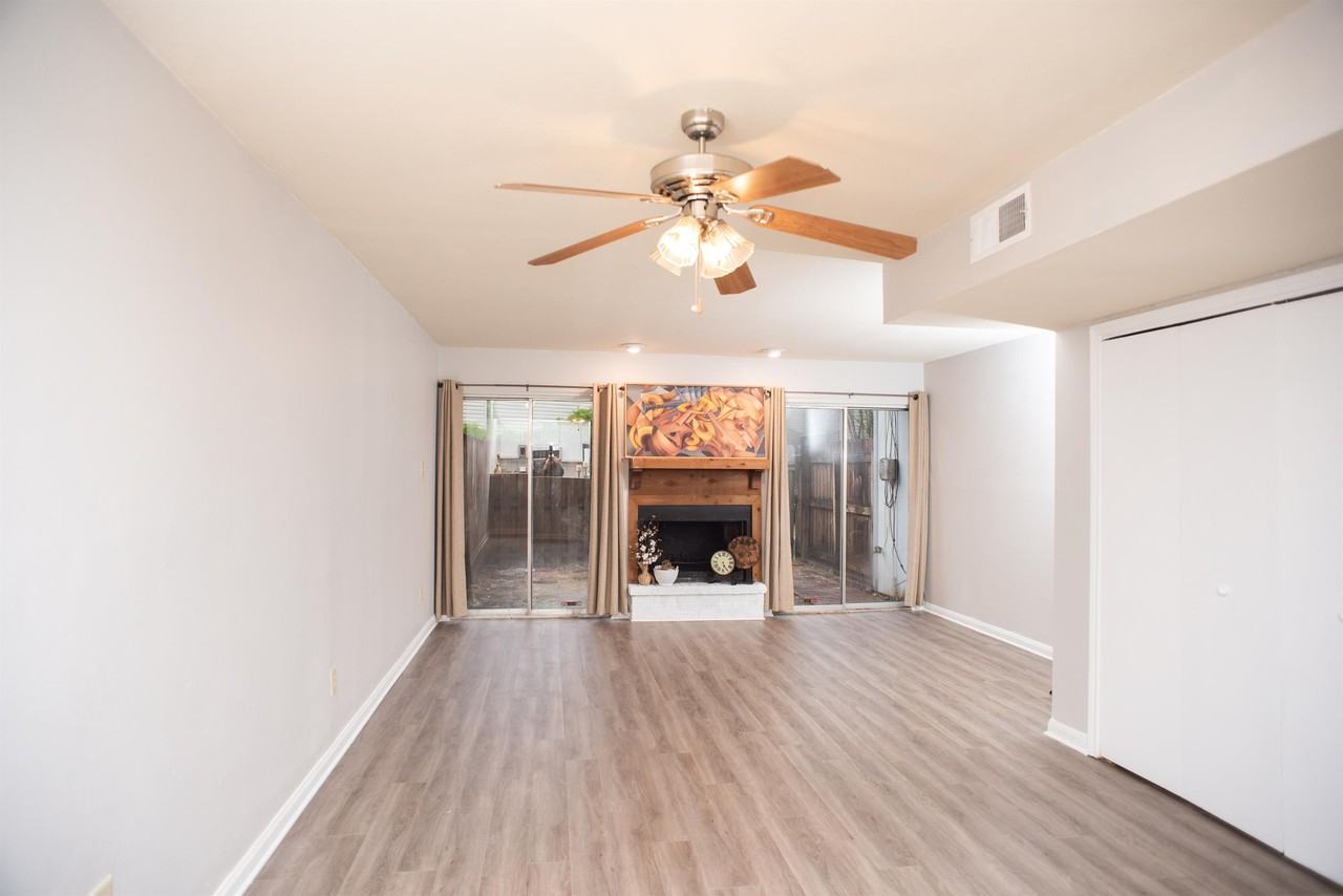 120 Cayman Cv #122 - Photo 5 of 29