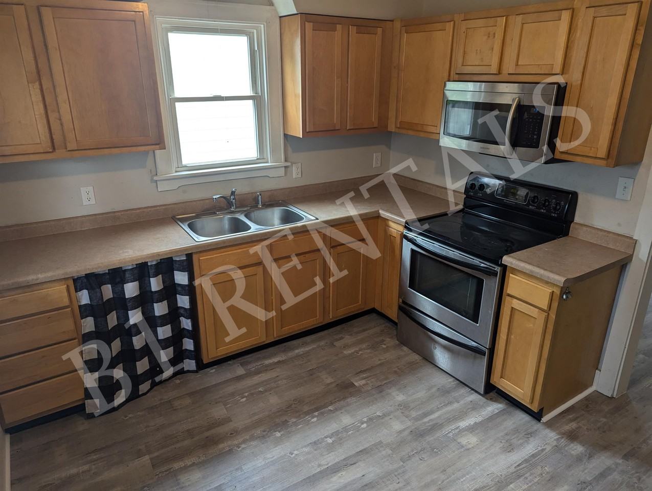 1317 Hutchins Ave #1 - Photo 7 of 7