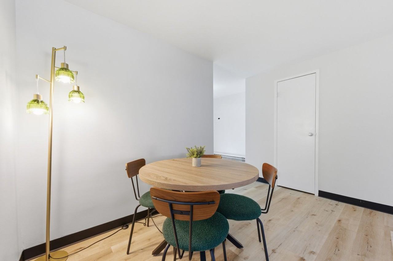 298 Lumar Vlg - Photo 6 of 34