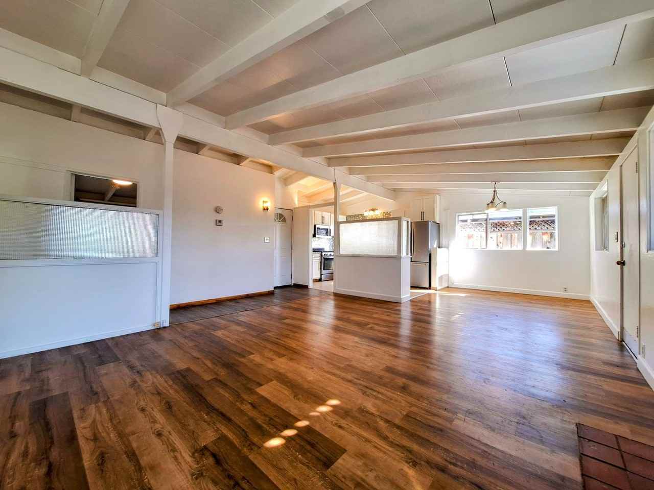 3338 Pepper Tree Ln - Photo 5 of 33