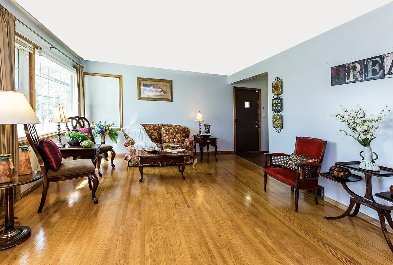 428 Tower St #1 - Photo 7 of 20