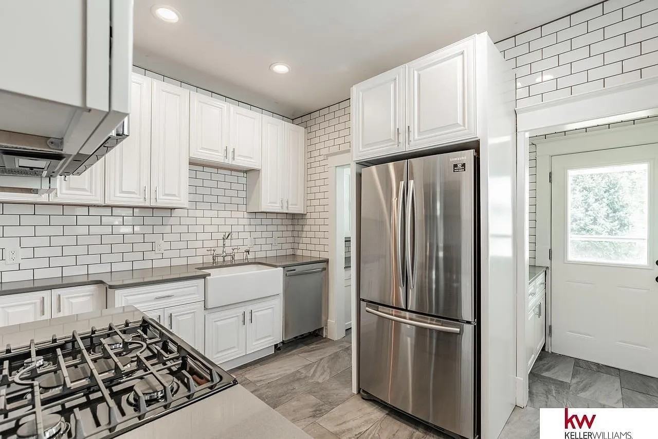 6307 Wirt St #1 - Photo 4 of 31