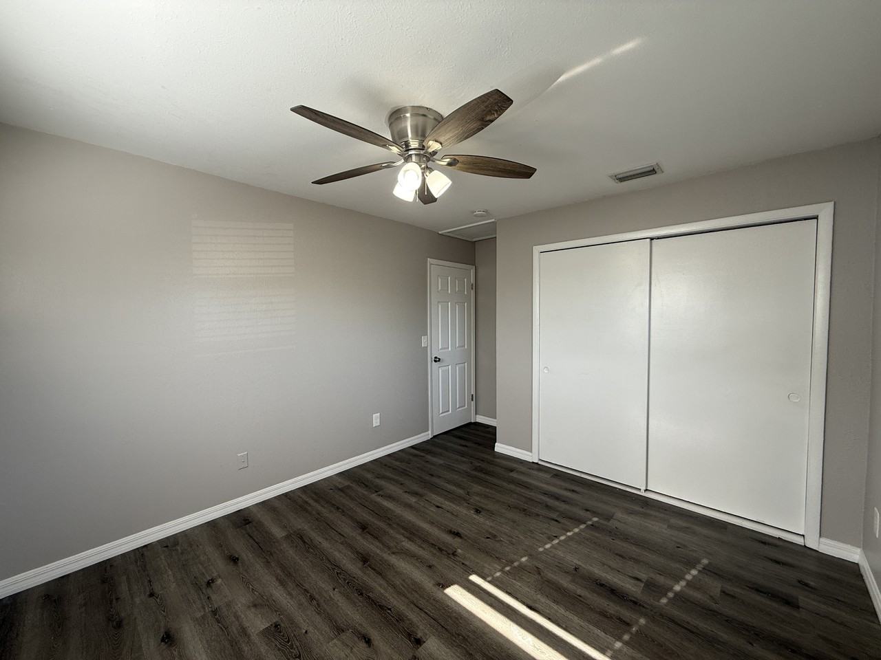 518 Briarwood Rd #1 - Photo 7 of 13