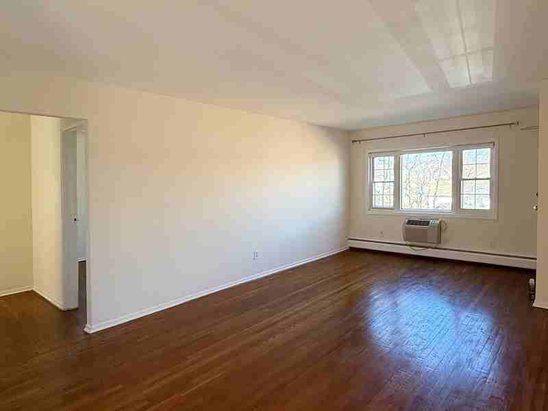 45 Wedgewood Dr #125 - Photo 4 of 7