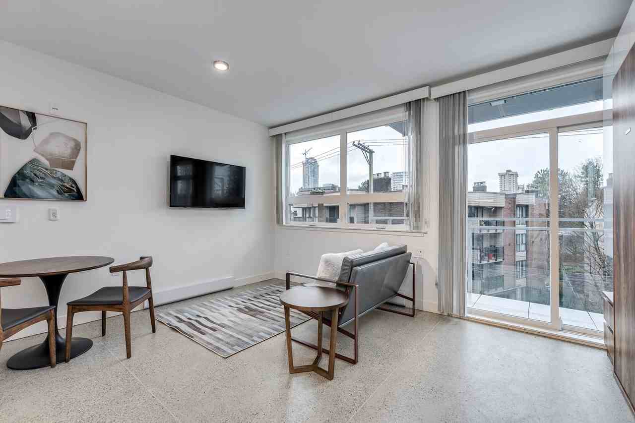 1170 Barclay Street - Photo 7