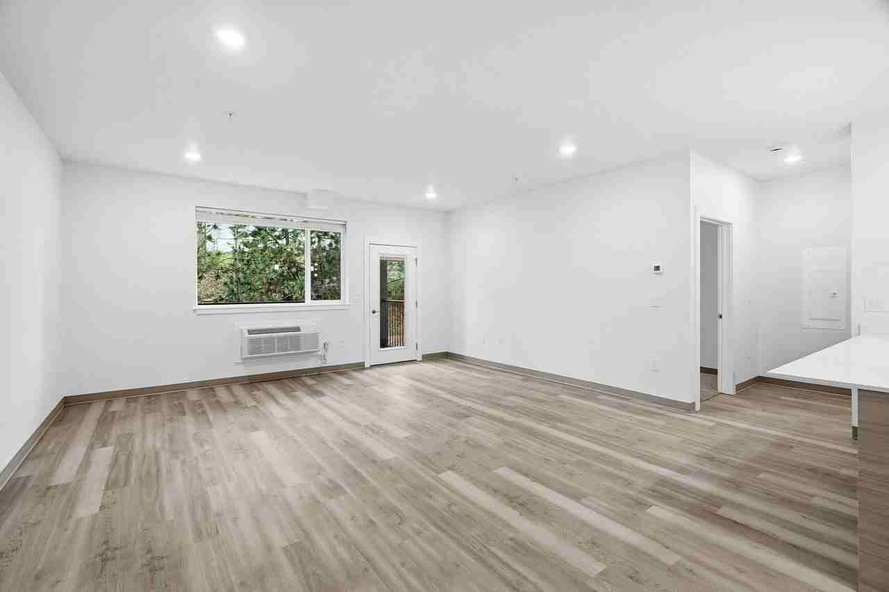 Dan Apartments! - Photo 4 of 12