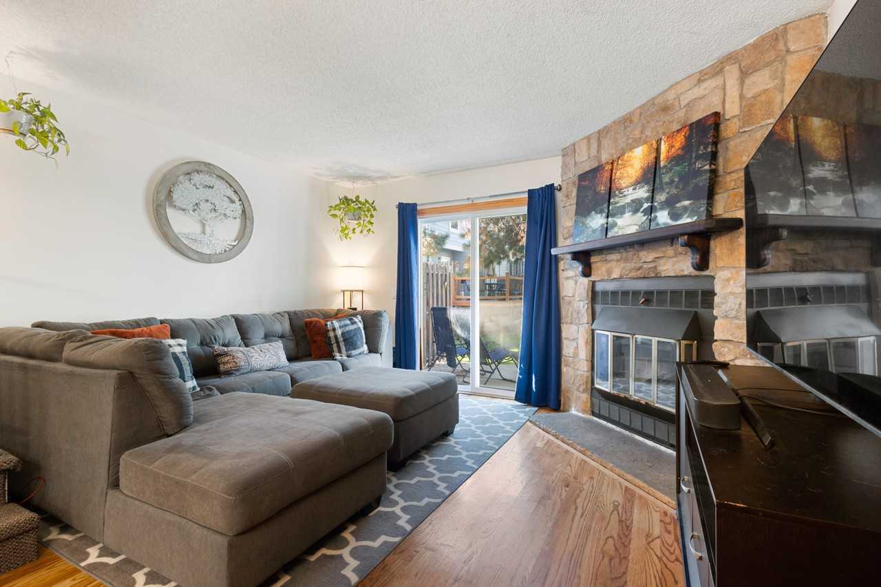 3556 Queen Anne Way #1 - Photo 7 of 42