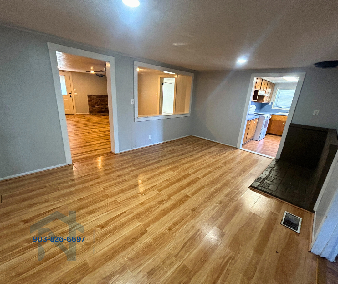 1832 County Road 1462 #1 - Photo 3 of 27