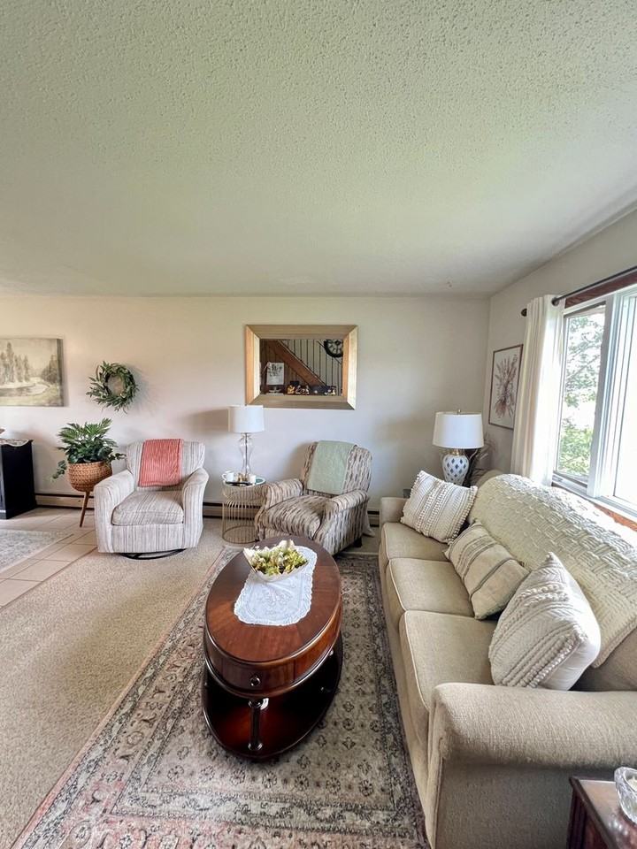 1618 N 32nd St - Photo 2 of 29