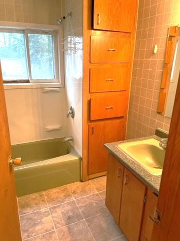 315 S 5th Ave #1 - Photo 5 of 12