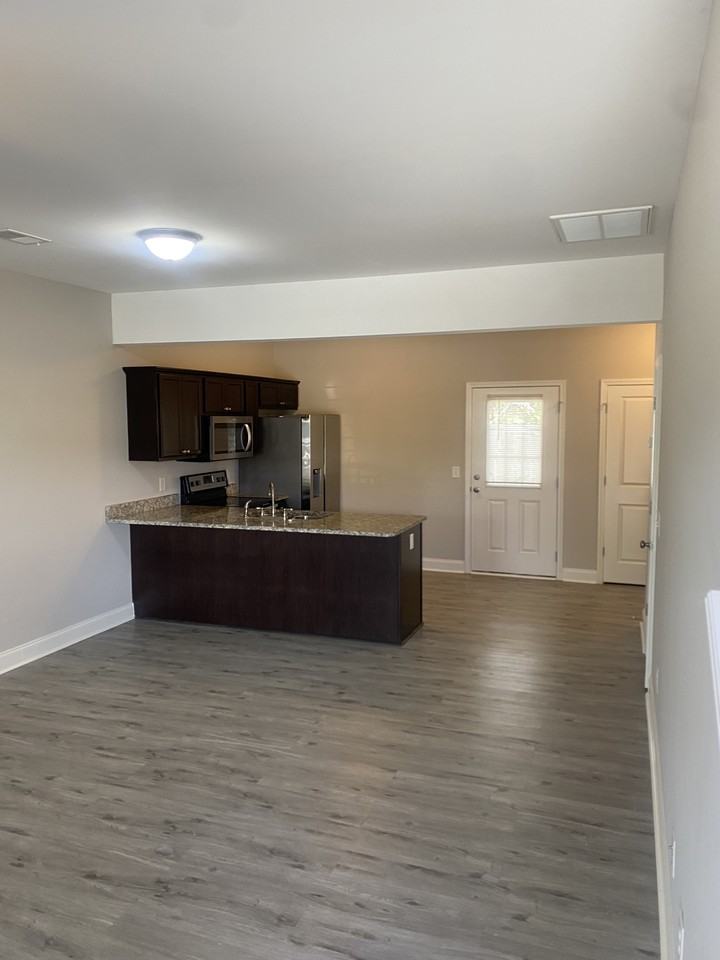 110 Clark Branch Rd #D - Photo 4 of 21