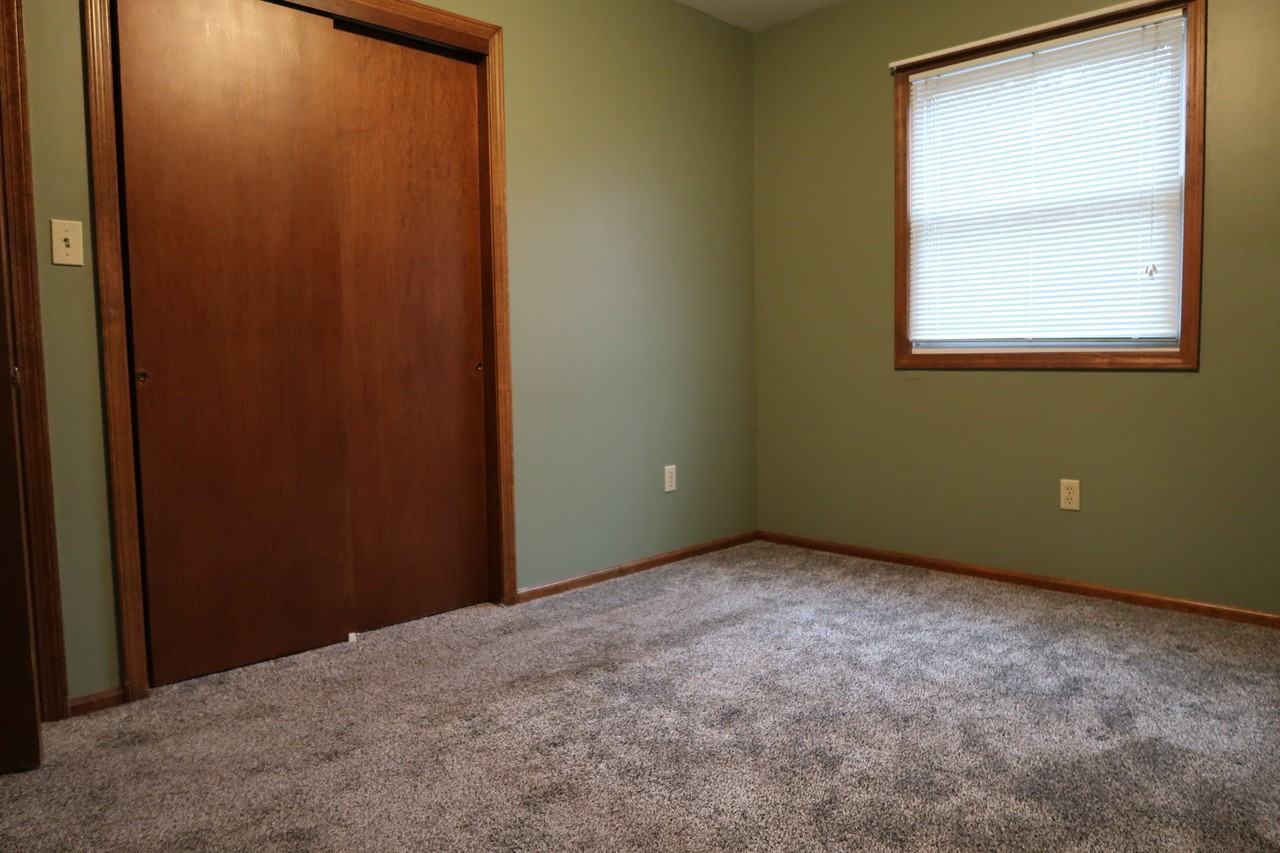 1264 Brookridge St Se #1 - Photo 6 of 10