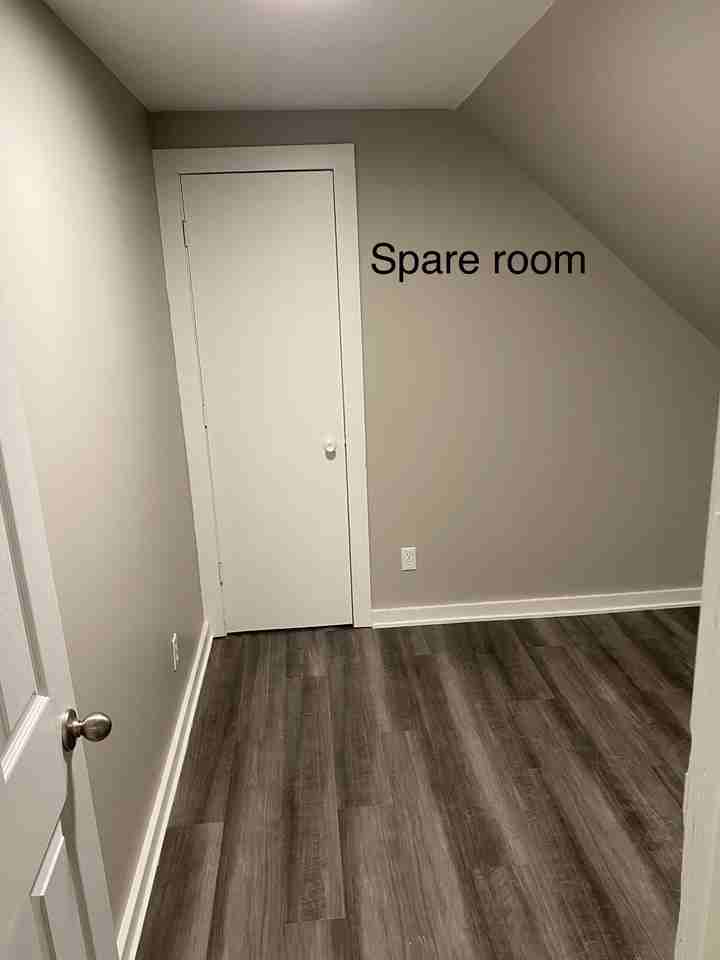 142 Kate St #3 - Photo 3 of 8