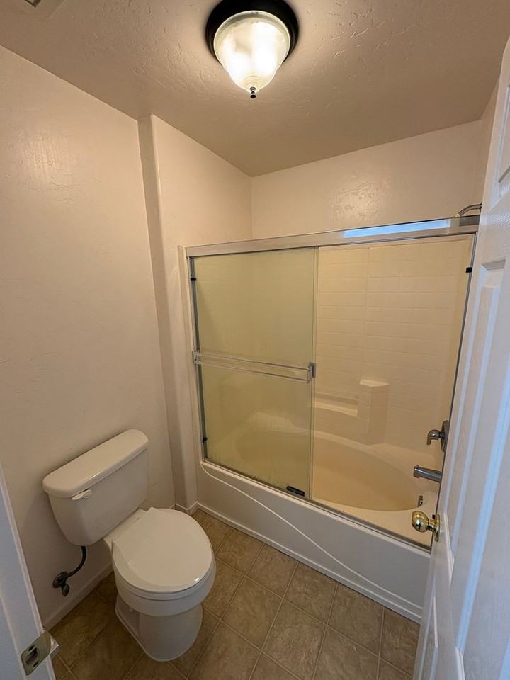 2844 W Payson Ct - Photo 3 of 37