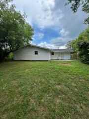 1203 E Creek Ave #1 - Photo 2 of 20