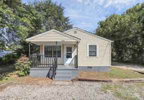 featured image of 2507 Dallas Stanley Hwy #1