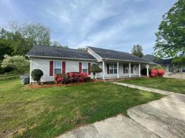 featured image of 935 Tom Sadler Rd