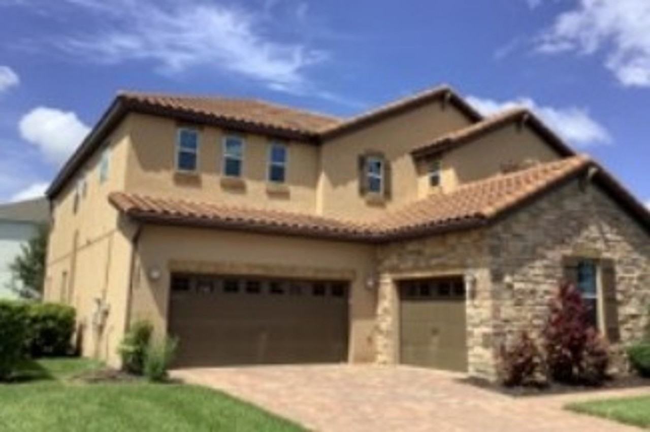 9240 Woodcrane Dr - Photo 2 of 31