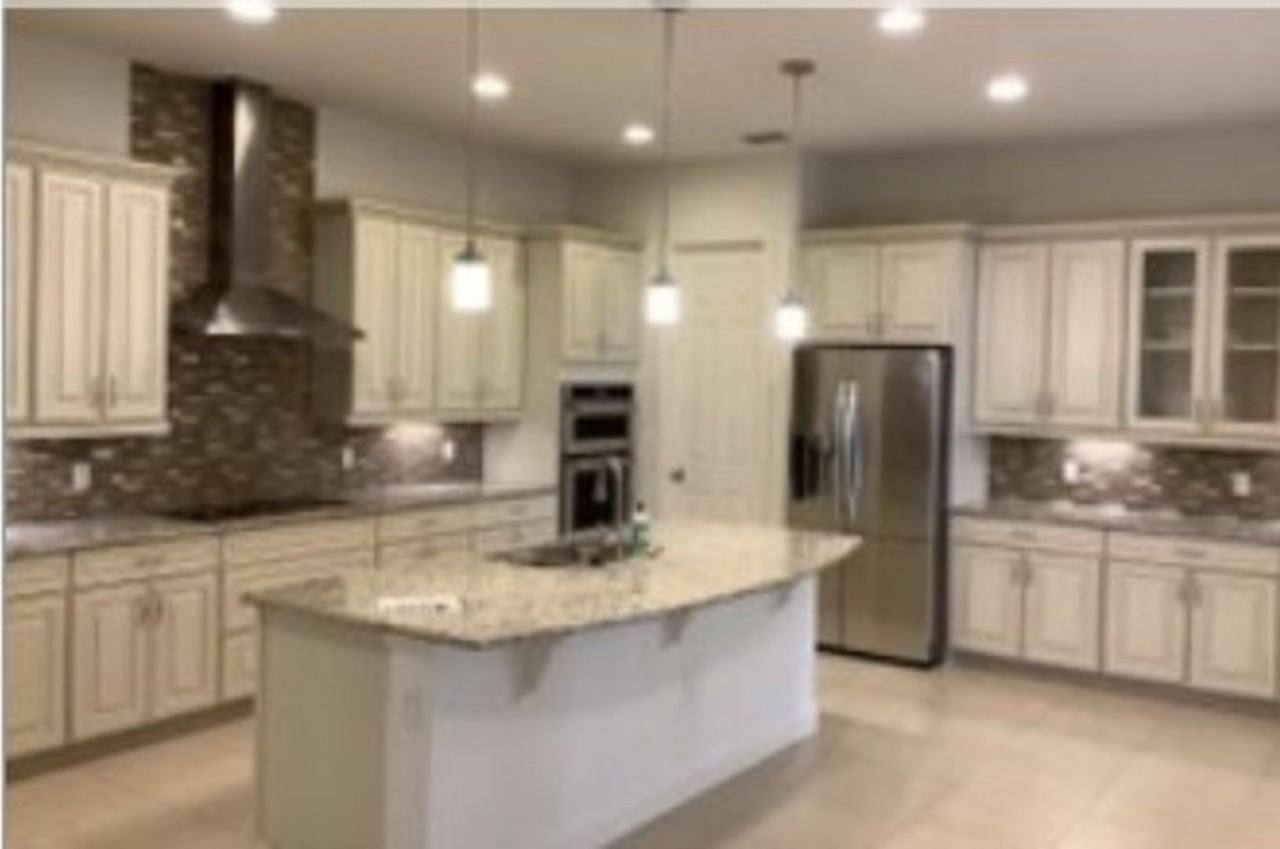9240 Woodcrane Dr - Photo 7 of 31