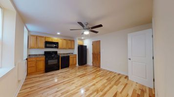 featured image of 4417 Pine St
