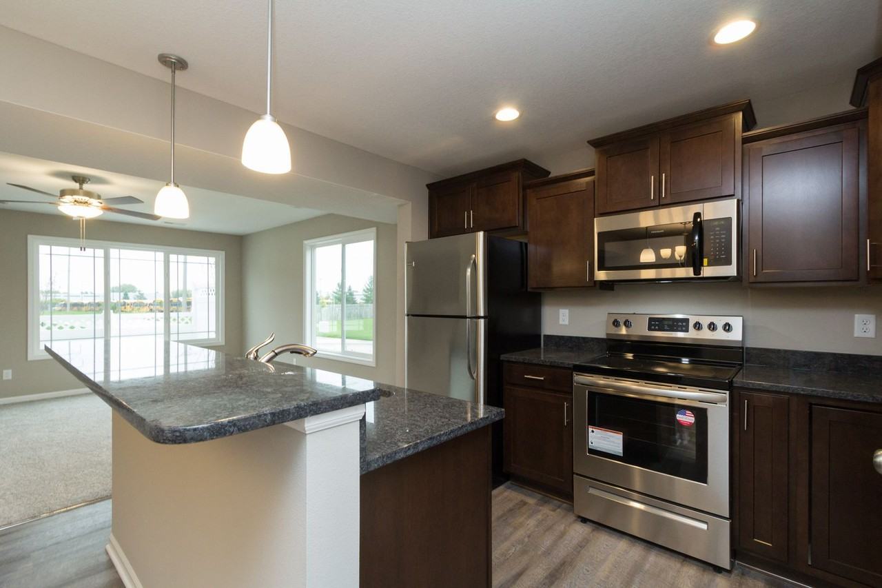 Delavan Townhomes - Photo 7 of 21