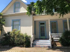 906 W 22nd St (LO) - Photo 1 of 1