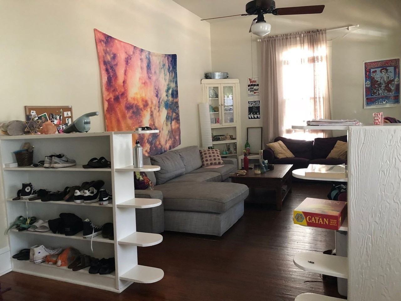906 W 22nd St (LO) - Photo 5 of 23