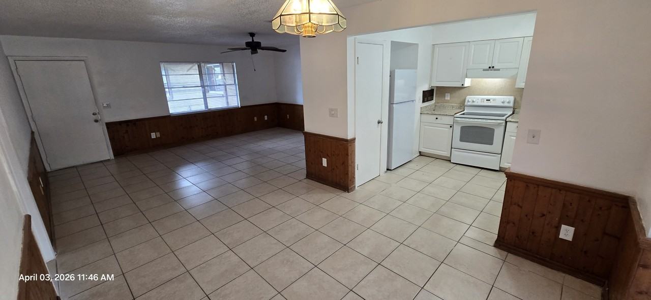 216 58th Ave E #216 - Photo 5 of 34