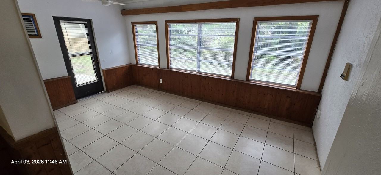 216 58th Ave E #216 - Photo 6 of 34