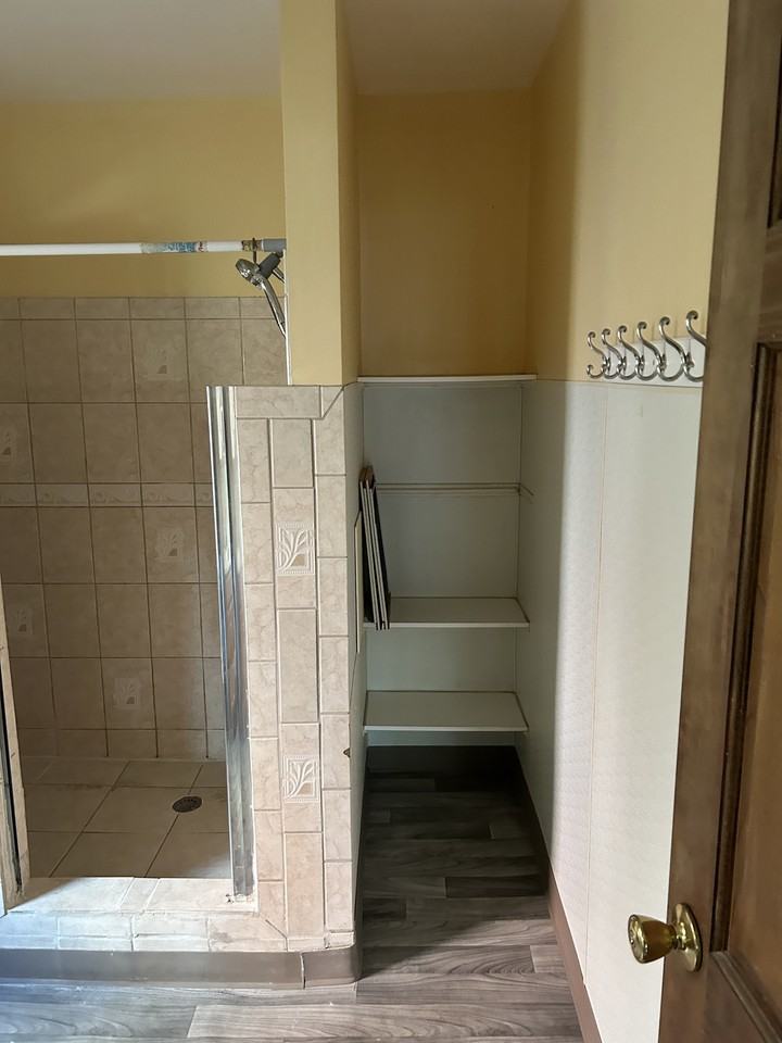 175 Lisbon Ave #1 - Photo 7 of 10