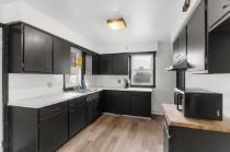 825 Michigan Ave #1 - Photo 5 of 17