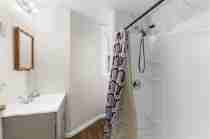 825 Michigan Ave #1 - Photo 6 of 17