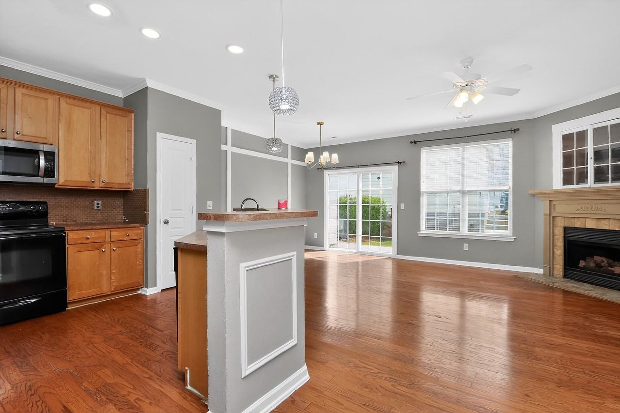 1456 Stonedown Ln #1 - Photo 3 of 20