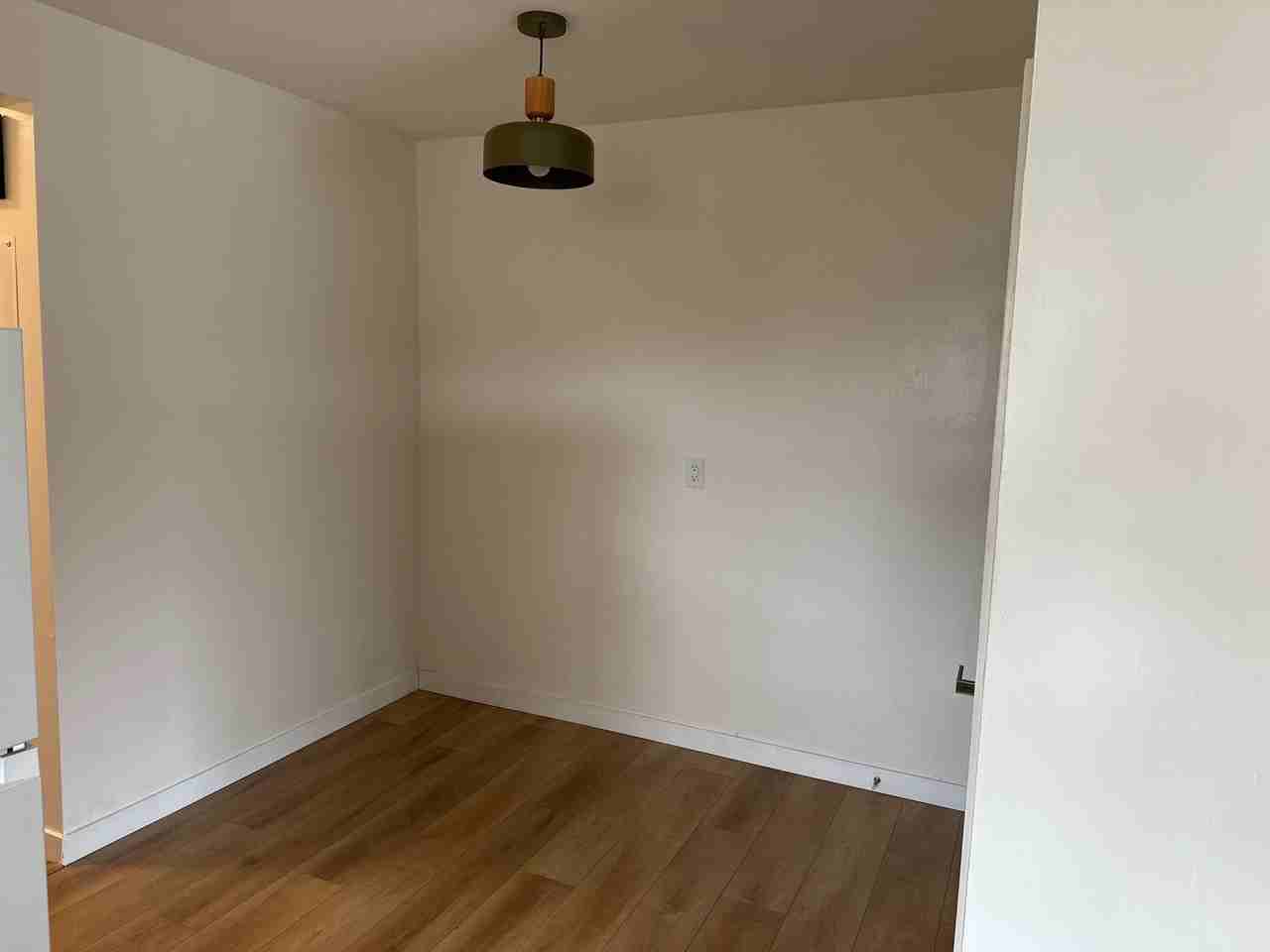 11 Burke St #4 - Photo 6 of 10