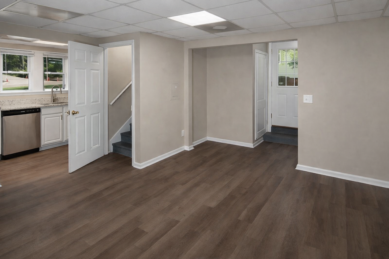 471 East Montgomery StreetUnit A #1 - Photo 3 of 10