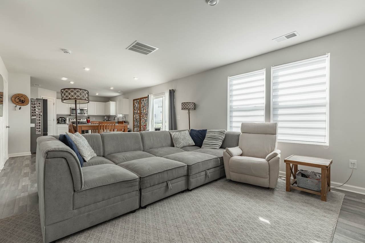 312 Summit Creek Dr #1 - Photo 4 of 20