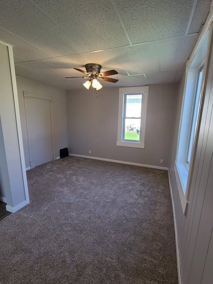 301 Spring St #1 - Photo 3 of 10