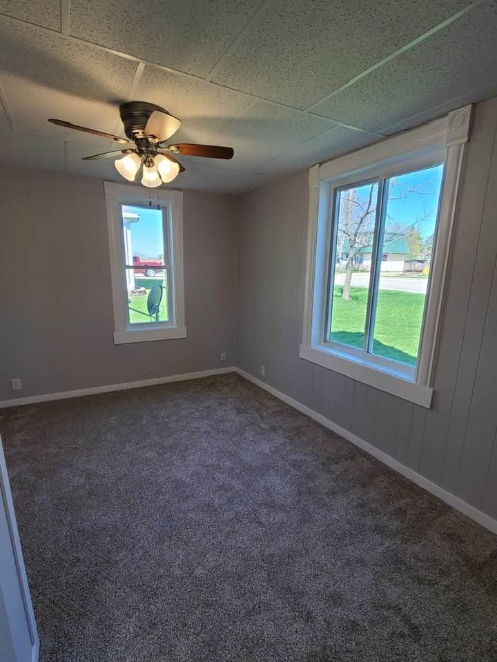 301 Spring St #1 - Photo 4 of 10