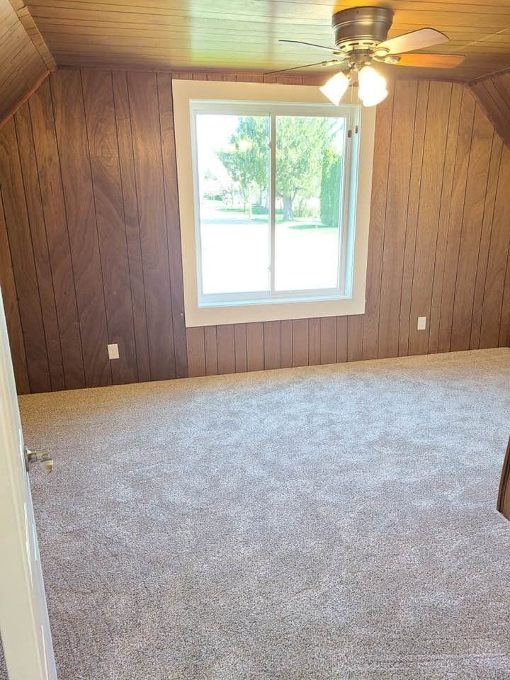 301 Spring St #1 - Photo 7 of 10