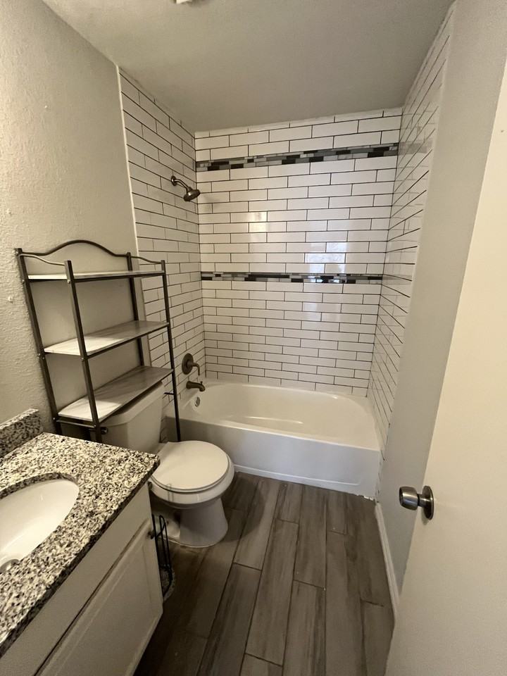 6022 Ashley Spgs #1 - Photo 7 of 11