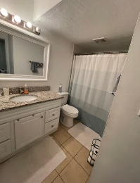 1035 SW 9th StH4 #H4 - Photo 7 of 8