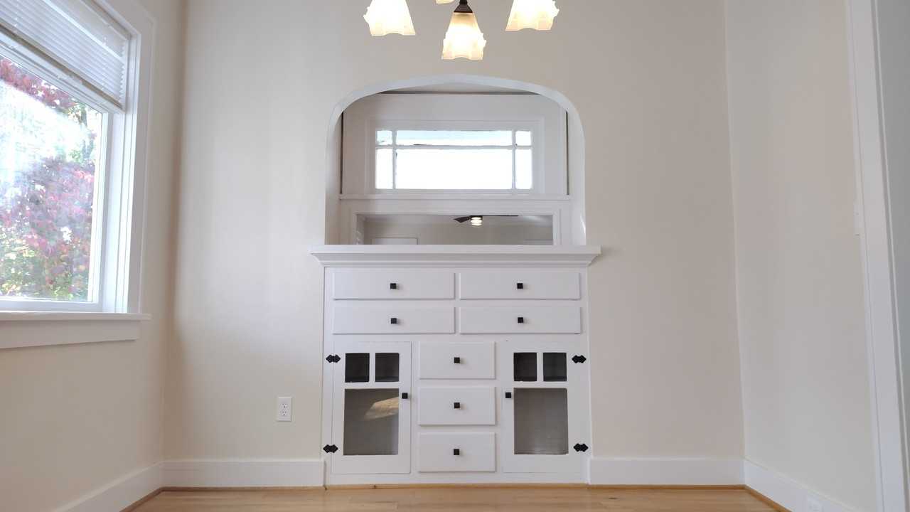 2551 Ne 32nd Pl #1 - Photo 5 of 10