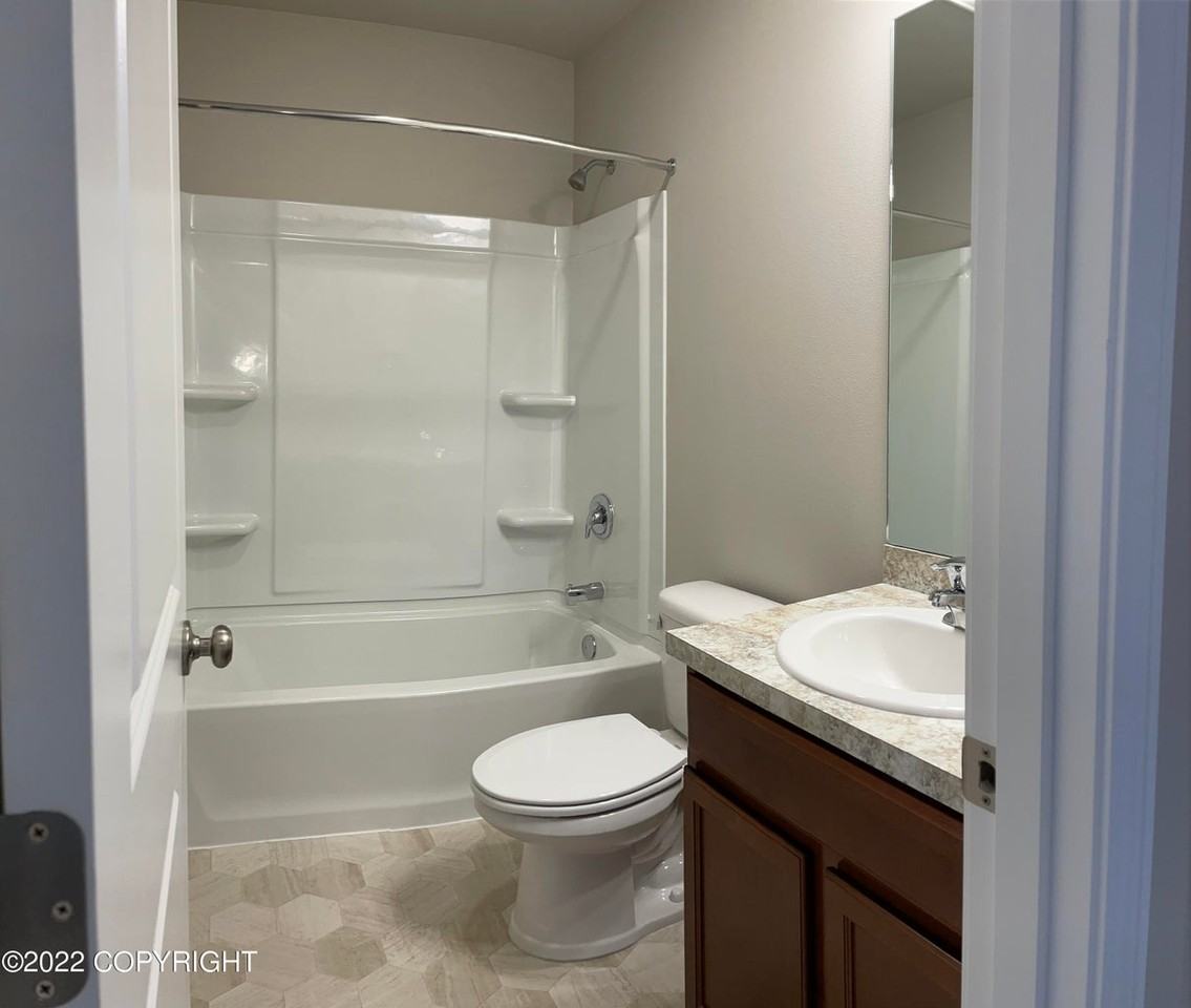 111 Willow View Cir #111 - Photo 3 of 11