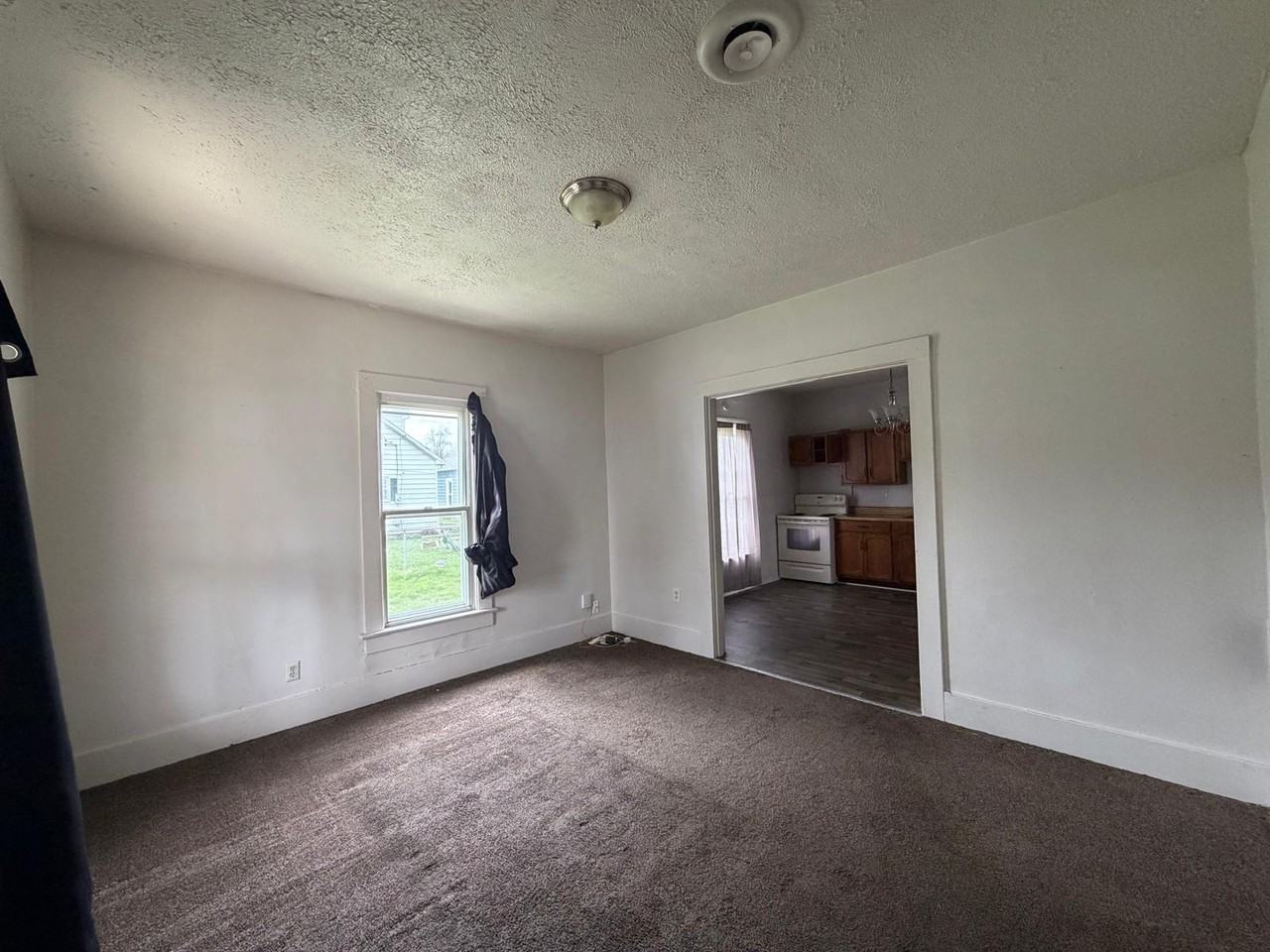 1114 Vine St #1 - Photo 7 of 10