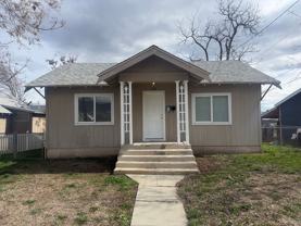 921 Methow St - Photo 1 of 1