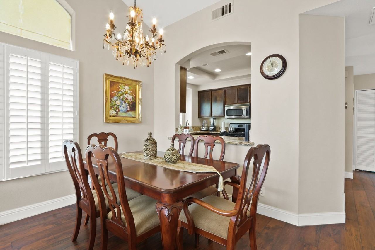 16 Via Entrada - Photo 7 of 25