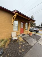 featured image of 302 Nw Harriman St #4