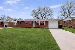 211 Bourn Ave - Photo 1 of 1