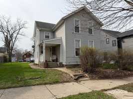 featured image of 339 W Dewald St